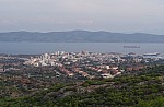 The port of Eretria is open to the south and communicates with the South Evian Gulf